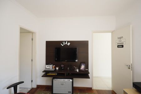 Casa para alugar com 170m², 3 quartos e 3 vagasSuíte 2