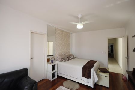 Suíte 1 de casa para alugar com 3 quartos, 170m² em Vila Nova Mazzei, São Paulo