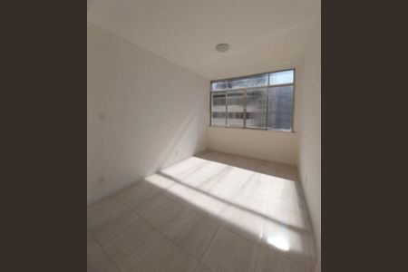 Quarto de kitnet/studio à venda com 1 quarto, 25m² em Centro, Niterói