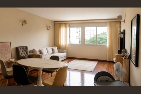 Sala de apartamento à venda com 3 quartos, 148m² em Vila Itapura, Campinas