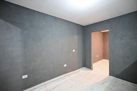 Sala de casa para alugar com 1 quarto, 40m² em Vila Ernesto, São Paulo