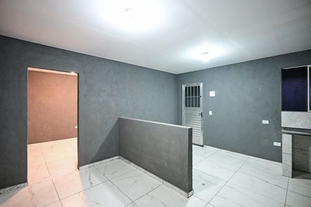 Sala de casa para alugar com 1 quarto, 40m² em Vila Ernesto, São Paulo