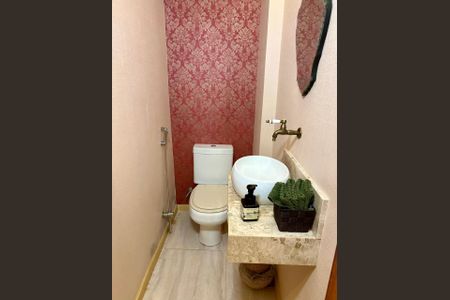 Apartamento à venda com 117m², 2 quartos e 2 vagasBanheiro