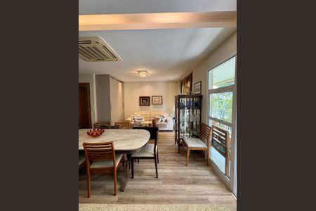 Apartamento à venda com 117m², 2 quartos e 2 vagasSala de Jantar