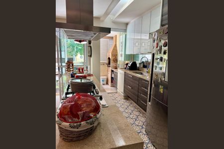 Cozinha de apartamento à venda com 2 quartos, 117m² em Laranjeiras, Rio de Janeiro