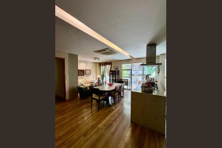 Sala de Jantar de apartamento à venda com 2 quartos, 117m² em Laranjeiras, Rio de Janeiro