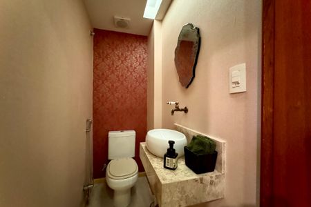 Apartamento à venda com 117m², 2 quartos e 2 vagas Apartamento à venda com 117m², 2 quartos e 2 vagasLavabo