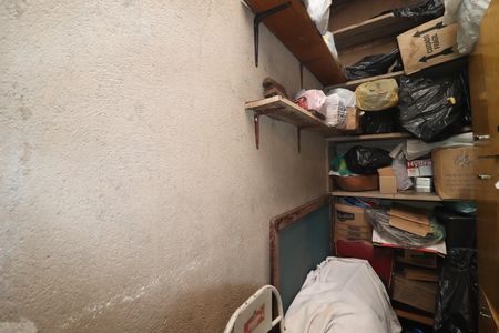 Casa à venda com 107m², 2 quartos e 2 vagasDepósito