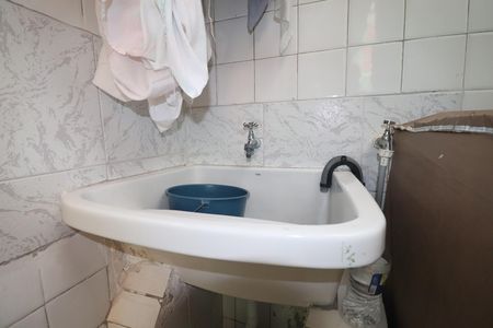 Casa à venda com 107m², 2 quartos e 2 vagasÁrea de Serviço