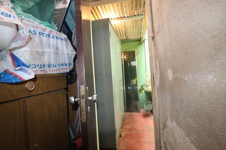 Casa à venda com 107m², 2 quartos e 2 vagasDepósito