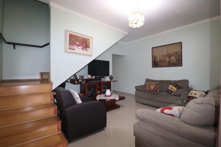 Sala de casa à venda com 2 quartos, 107m² em Vila Scarpelli, Santo André