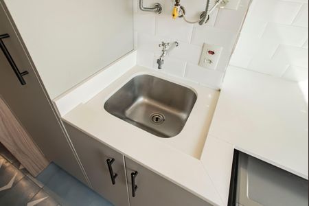 Apartamento à venda com 83m², 2 quartos e 1 vagaÁrea de Serviço