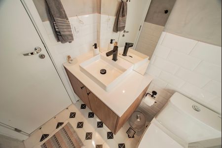 Apartamento à venda com 83m², 2 quartos e 1 vagaBanheiro