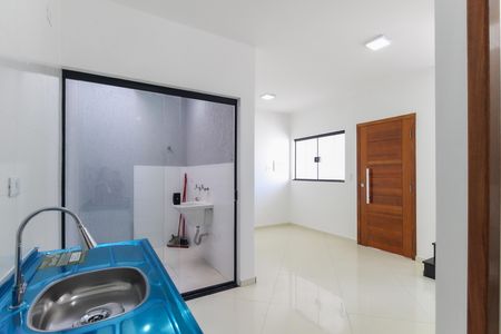 Casa à venda com 70m², 2 quartos e 2 vagas Casa à venda com 70m², 2 quartos e 2 vagasCozinha