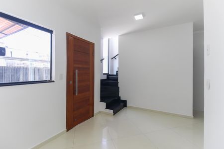 Sala de casa à venda com 2 quartos, 70m² em Parque Guarani, São Paulo