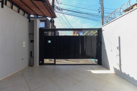 Casa à venda com 70m², 2 quartos e 2 vagas Casa à venda com 70m², 2 quartos e 2 vagasGaragem