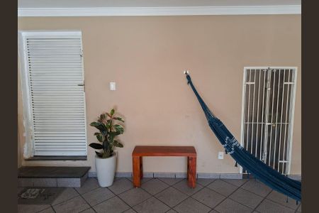 Casa à venda com 195m², 3 quartos e 3 vagasÁrea externa