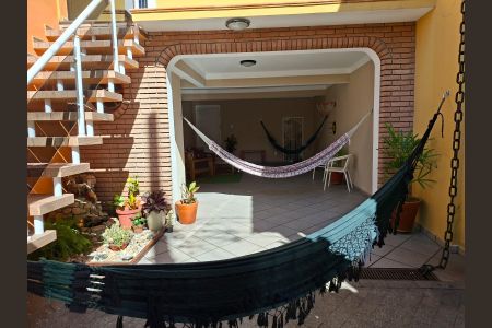 Casa à venda com 195m², 3 quartos e 3 vagasÁrea externa