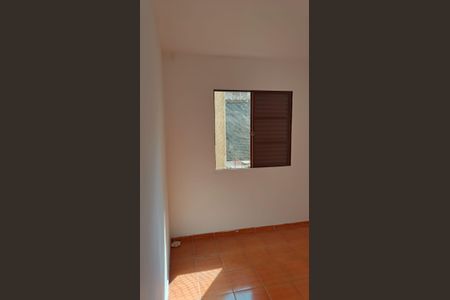 Quarto de apartamento para alugar com 2 quartos, 52m² em Jardim Maria Luiza, Taboão da Serra