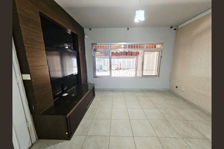 Casa à venda com 174m², 4 quartos e 2 vagas Casa à venda com 174m², 4 quartos e 2 vagasSala