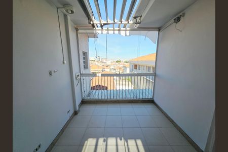 Casa à venda com 174m², 4 quartos e 2 vagas Casa à venda com 174m², 4 quartos e 2 vagasÁrea Comum