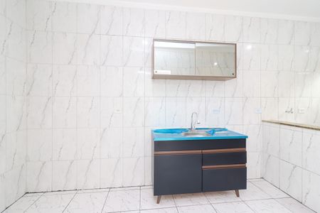 Casa à venda com 80m², 2 quartos e 2 vagas Casa à venda com 80m², 2 quartos e 2 vagasCozinha