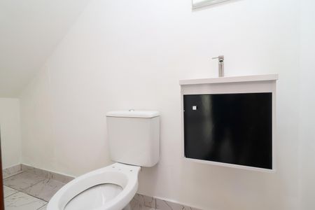 Casa à venda com 80m², 2 quartos e 2 vagas Casa à venda com 80m², 2 quartos e 2 vagasLavabo