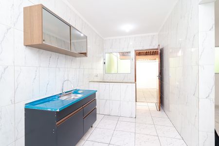 Casa à venda com 80m², 2 quartos e 2 vagas Casa à venda com 80m², 2 quartos e 2 vagasCozinha