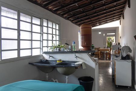 Casa à venda com 232m², 3 quartos e 5 vagasÁrea de Serviço