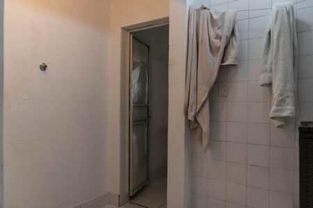 Casa à venda com 232m², 3 quartos e 5 vagasCasa 2 Banheiro