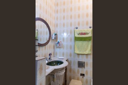 Casa à venda com 232m², 3 quartos e 5 vagasBanheiro da Suíte