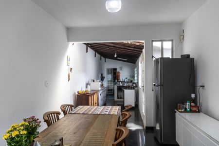 Casa à venda com 232m², 3 quartos e 5 vagasCozinha