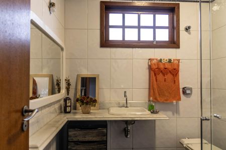 Casa à venda com 232m², 3 quartos e 5 vagasBanheiro Social