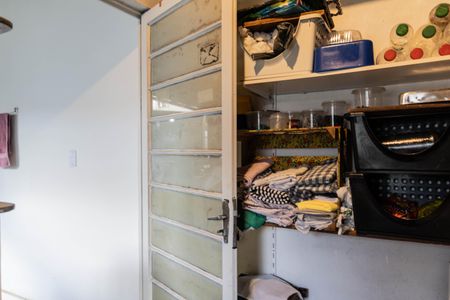 Casa à venda com 232m², 3 quartos e 5 vagasQuarto de Serviço