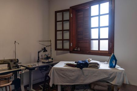 Casa à venda com 232m², 3 quartos e 5 vagasQuarto 2