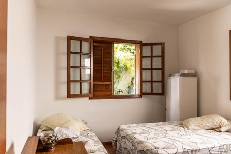 Casa à venda com 232m², 3 quartos e 5 vagasQuarto 1