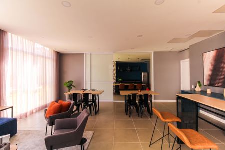 Apartamento à venda com 30m², 1 quarto e sem vaga Apartamento à venda com 30m², 1 quarto e sem vagaÁrea comum - Salão de festas