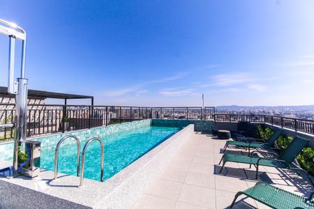 Apartamento à venda com 30m², 1 quarto e sem vaga Apartamento à venda com 30m², 1 quarto e sem vagaÁrea comum - Piscina