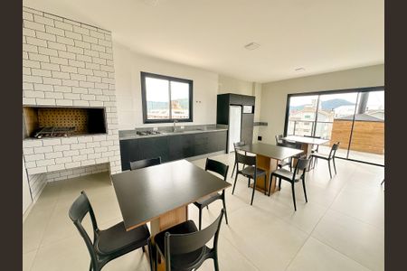 Apartamento para alugar com 75m², 2 quartos e 1 vagaÁrea comum - Salão de festas