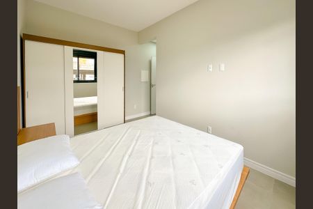 Apartamento para alugar com 75m², 2 quartos e 1 vagaSuíte 