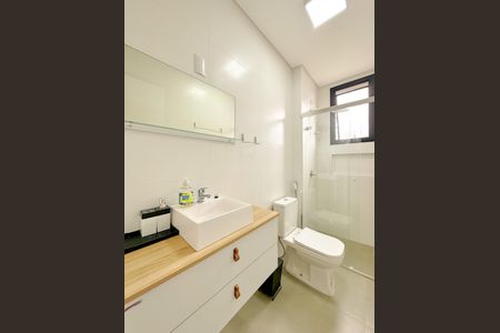 Apartamento para alugar com 75m², 2 quartos e 1 vagaBanheiro da Suíte