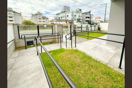 Apartamento para alugar com 75m², 2 quartos e 1 vagaEntrada