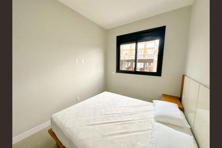 Apartamento para alugar com 75m², 2 quartos e 1 vagaSuíte 