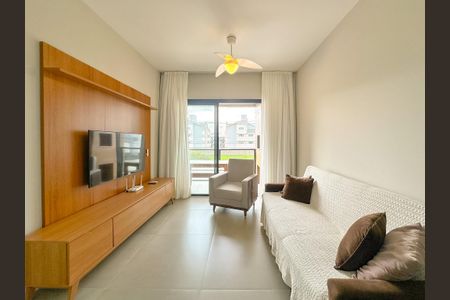 Sala de TV de apartamento para alugar com 2 quartos, 75m² em Ingleses do Rio Vermelho, Florianópolis