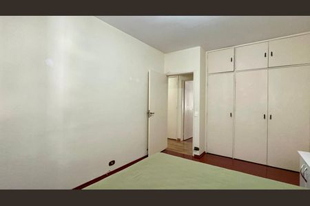 Apartamento à venda com 133m², 3 quartos e 1 vaga Apartamento à venda com 133m², 3 quartos e 1 vagaQuarto 2