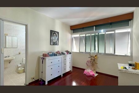Apartamento à venda com 133m², 3 quartos e 1 vaga Apartamento à venda com 133m², 3 quartos e 1 vagaSuite