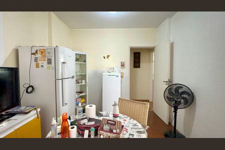 Apartamento à venda com 133m², 3 quartos e 1 vaga Apartamento à venda com 133m², 3 quartos e 1 vagaCozinha