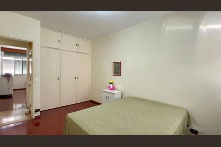 Apartamento à venda com 133m², 3 quartos e 1 vaga Apartamento à venda com 133m², 3 quartos e 1 vagaQuarto 2