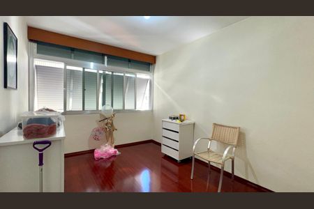 Apartamento à venda com 133m², 3 quartos e 1 vaga Apartamento à venda com 133m², 3 quartos e 1 vagaSuite