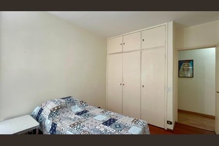 Apartamento à venda com 133m², 3 quartos e 1 vaga Apartamento à venda com 133m², 3 quartos e 1 vagaQuarto 1